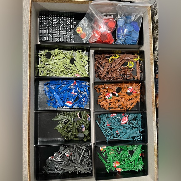 Axis & Allies WWI 1914 World War I Avalon Hill Board Game COMPLETE With extras - Picture 2 of 15